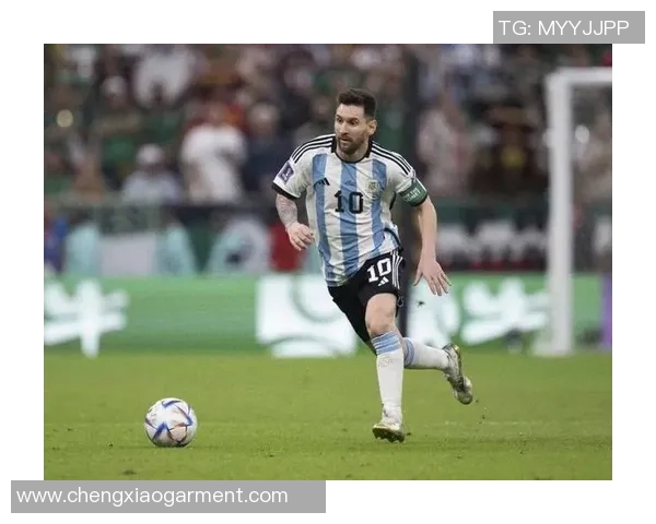 从弱队崭露头角的足球球星们他们如何在逆境中绽放光彩